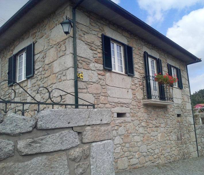 Casa rural para 6 personas, con vistas además de jardín y piscina en Barcelos - 4