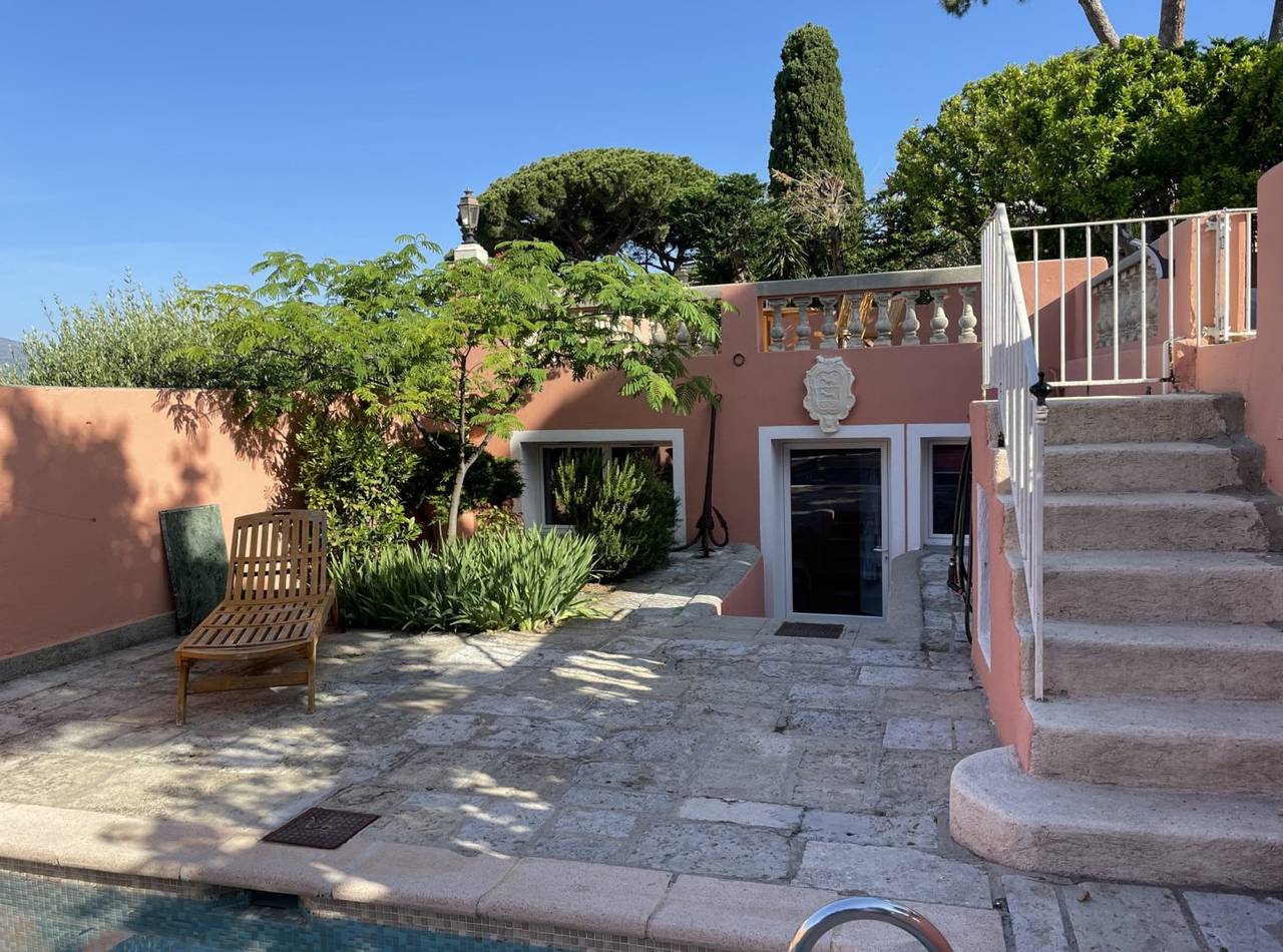 Chambre d'hôtes "À l'ancre marine" sur piscine privée - Chambre d'hôtes "A l'ancre marine" in Nice, Région de Nice