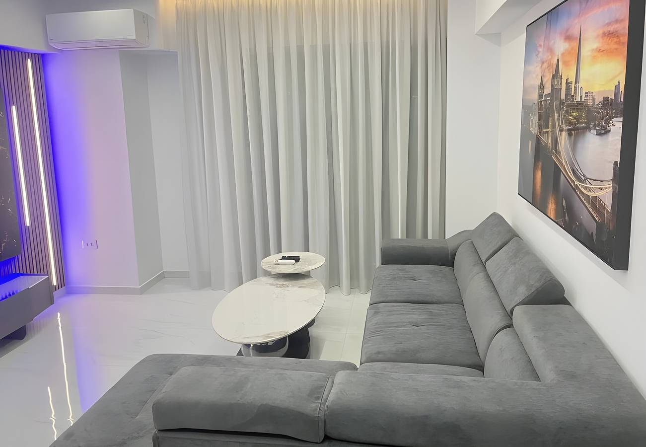 Ganze Wohnung, Apartment 'Sunset Legacy B' mit Balkon, Wlan und Klimaanlage in Rhodos Stadt, Rhodos