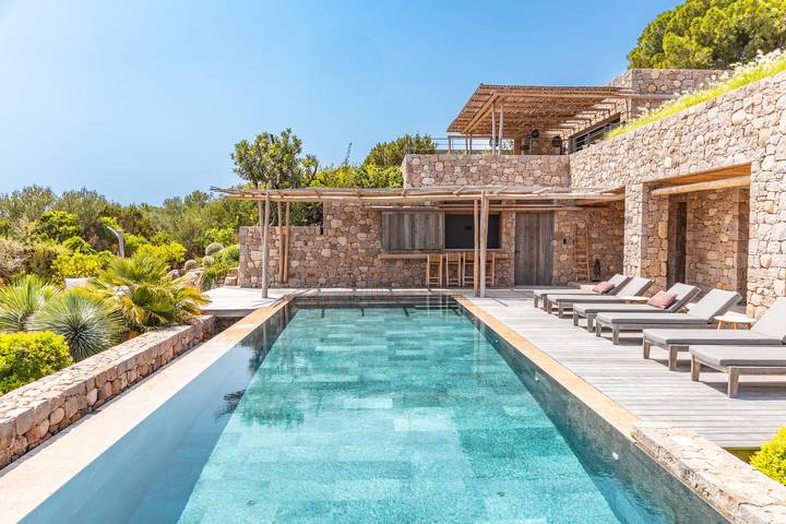 Villa pour 12 personnes, avec piscine et jardin, adapté aux familles dans Cala Rossa - 3