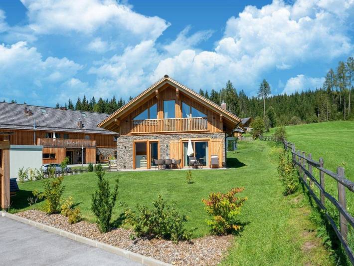 Chalet für 6 Personen, mit Sauna und Pool sowie Garten und Terrasse in Tamsweg