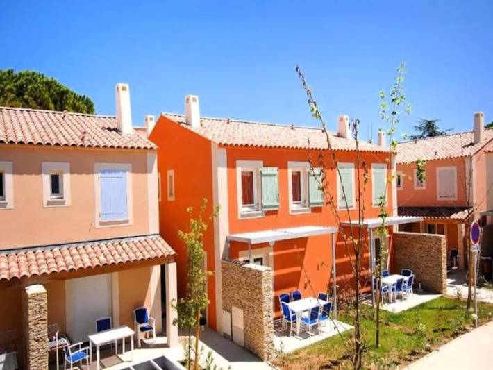 Vakantiewoning voor 4 personen, met zwembad en terras, kindvriendelijk in Aigues-Mortes