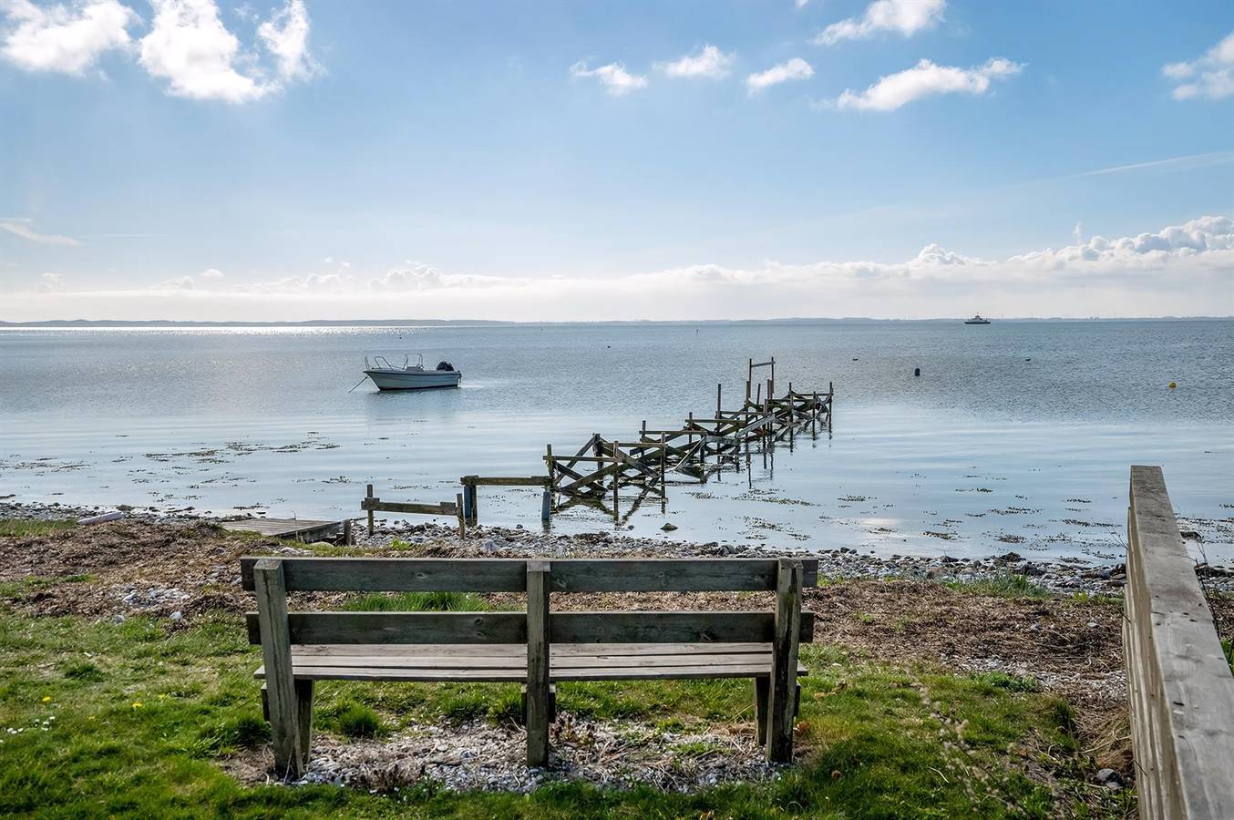 Pet friendly home in Svendborg with house sea view in Thurø, Svendborg Kommune