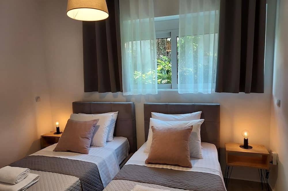 Ganze Wohnung, Melinta Stay | Spacious Apartment near Athens Airport, Rafina Port & Beach in Artemida, Regionalbezirk Ostattika