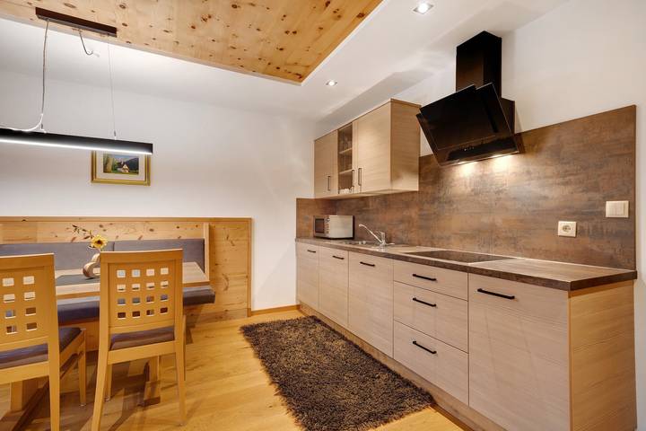 Entire apartment, Thalerhof Apartment Christoph with Wi-Fi, Balcony & Garden in Vöran, Sarntal Alps