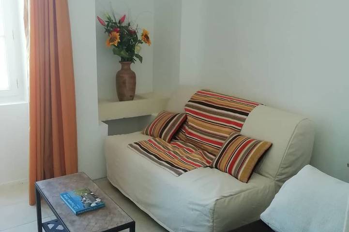 Gîte pour 6 personnes, avec Terrasse et Jardin