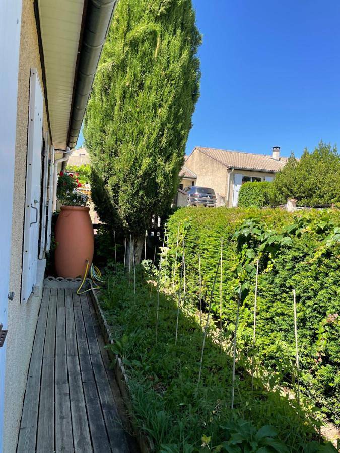 Location de vacances pour 8 personnes, avec vue et jardin à Crest - 4