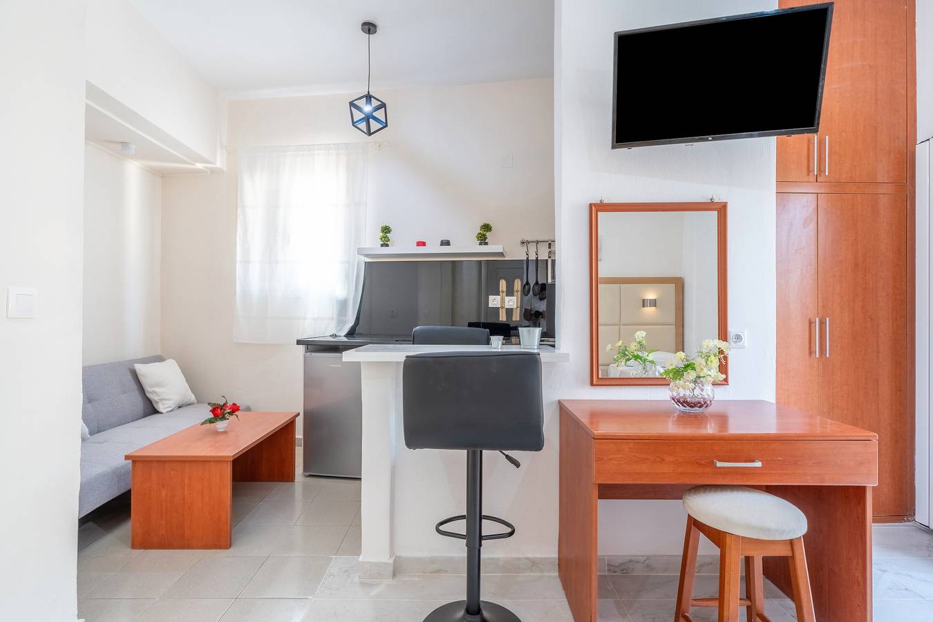 Entire apartment, Apartment 'Studio' with Wi-Fi and Air Conditioning in Kavos, Corfu
