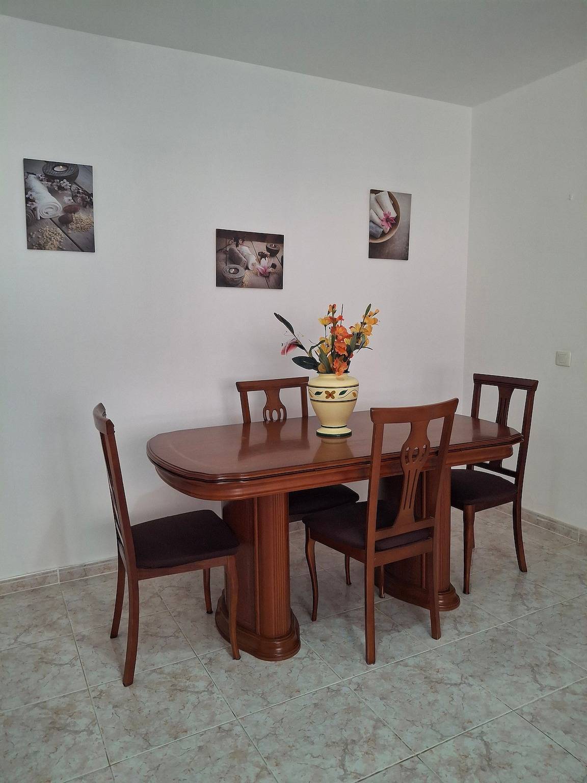 Casa de férias "Casa Rosi" com vista para a montanha e Wi-Fi in Playa de Gran Tarajal, Gran Tarajal