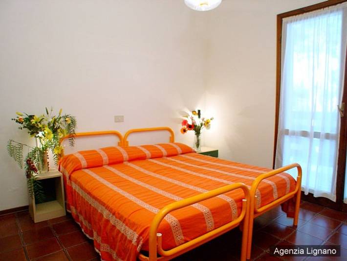 Villa für 8 Personen, mit Garten in Lignano Sabbiadoro - 4