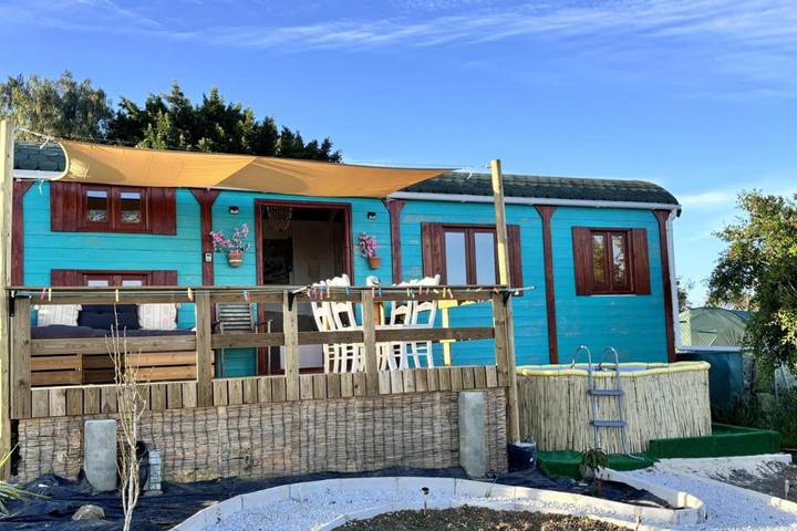 Finca voor 4 personen, with tuin and zwembad as well as balkon in Estepona