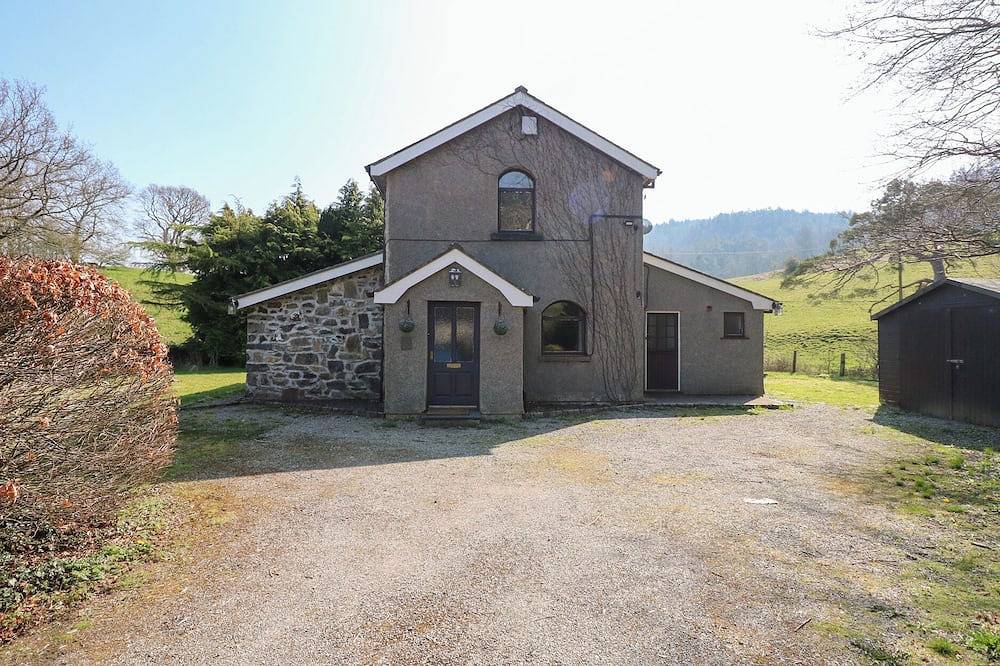 Cottage for 8 People in Llanrwst, Conwy region