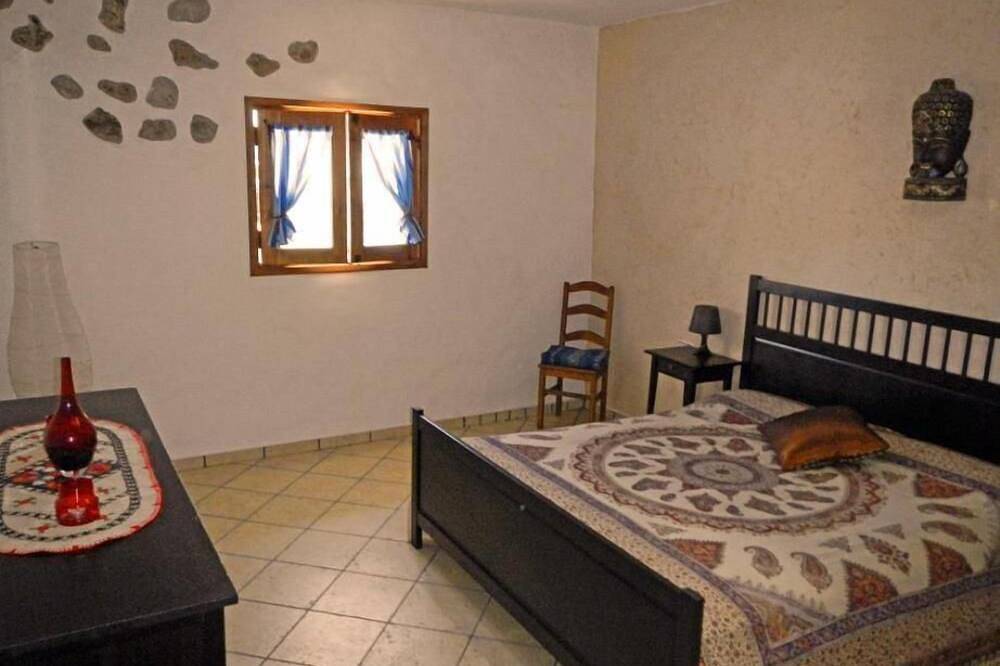 Einzigartige rustikale Villa, ruhig und entspannend. Gemütliche und familiäre Atmosphäre in Villaverde, La Oliva