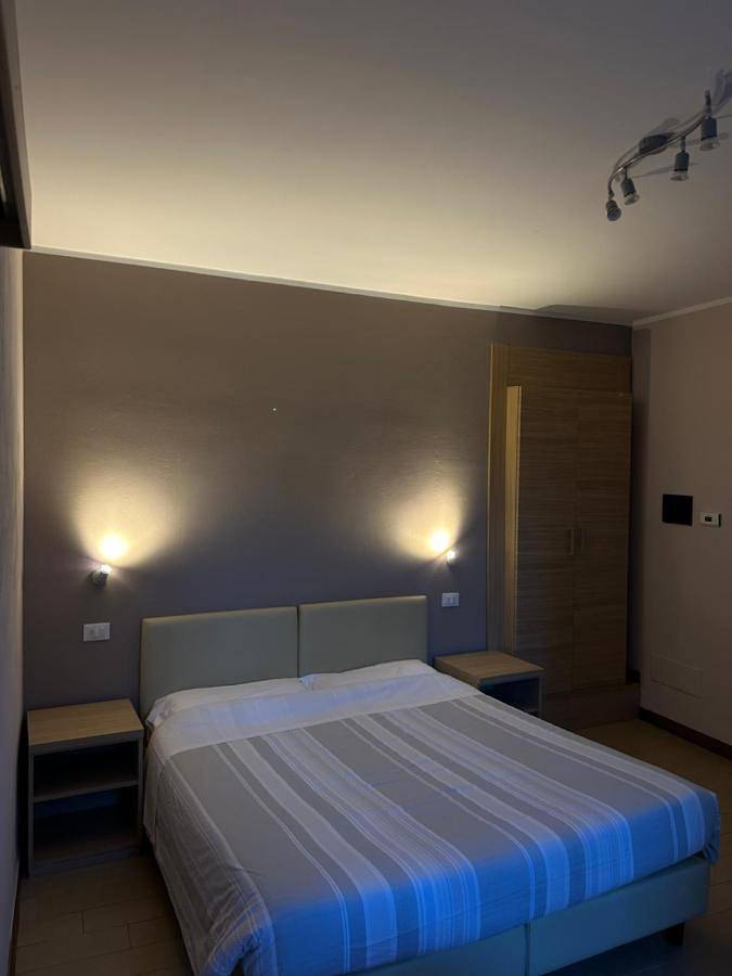 Gîte pour 2 personnes, avec jardin et terrasse dans Stresa - 3