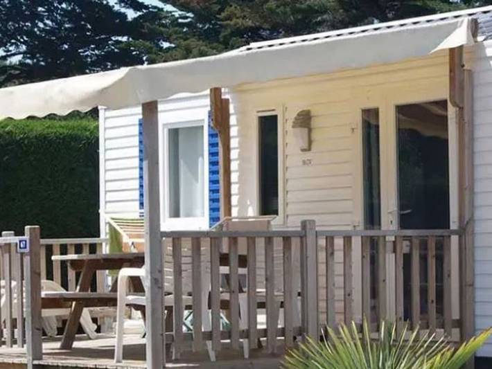 Camping pour 6 personnes, avec terrasse et piscine à La Faute-sur-Mer