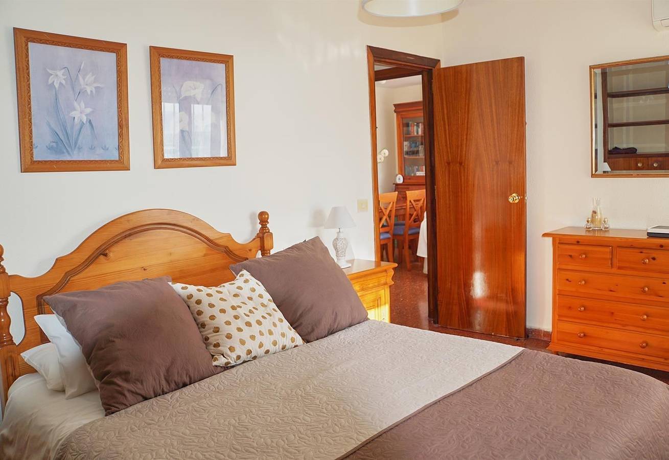 Entire apartment, Lovely seaside/wonderful views/free wifi in La Cala del Moral, Rincón de la Victoria
