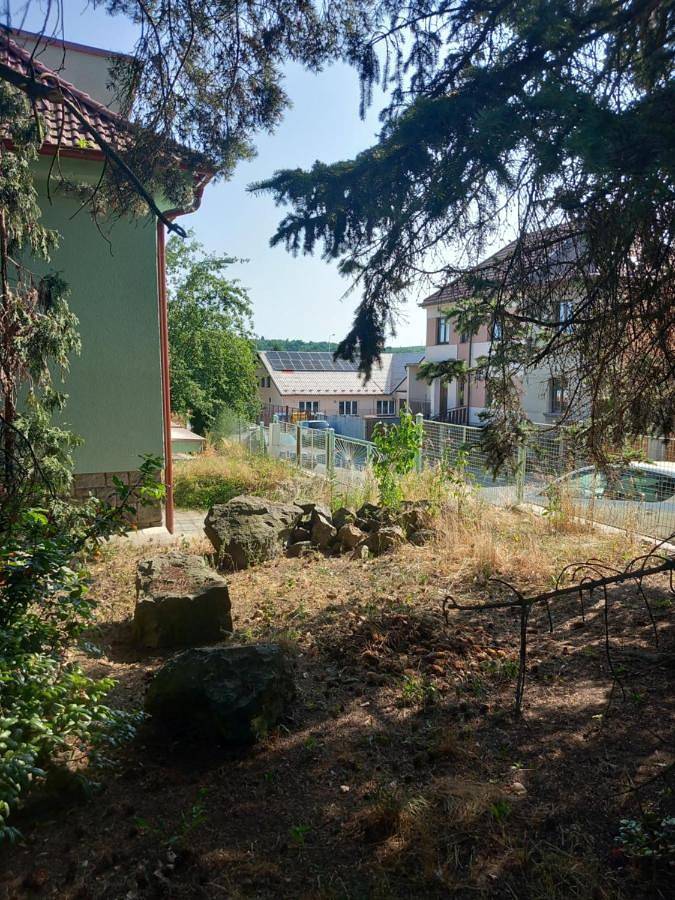 Location de vacances pour 5 personnes, avec terrasse ainsi que piscine et vue, animaux acceptés à Plzeň - 4