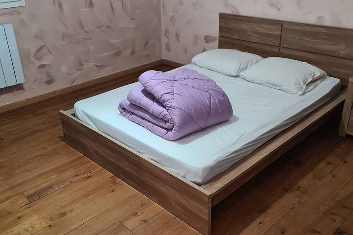 Location de vacances pour 8 personnes, avec balcon et jacuzzi ainsi que sauna et jardin à Prades-d'Aubrac - 3