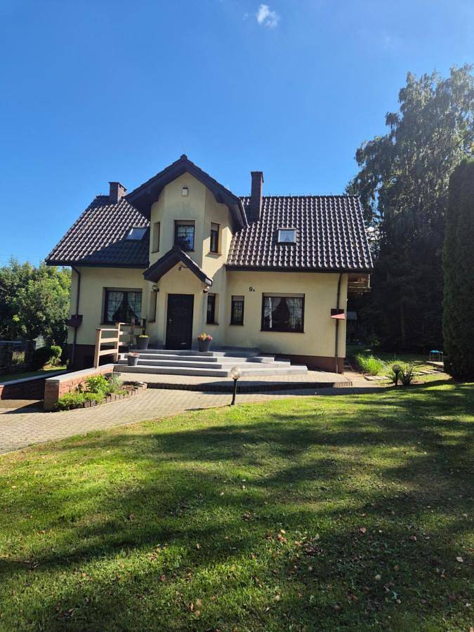 Ferienhaus für 13 Personen, mit Garten und Whirlpool