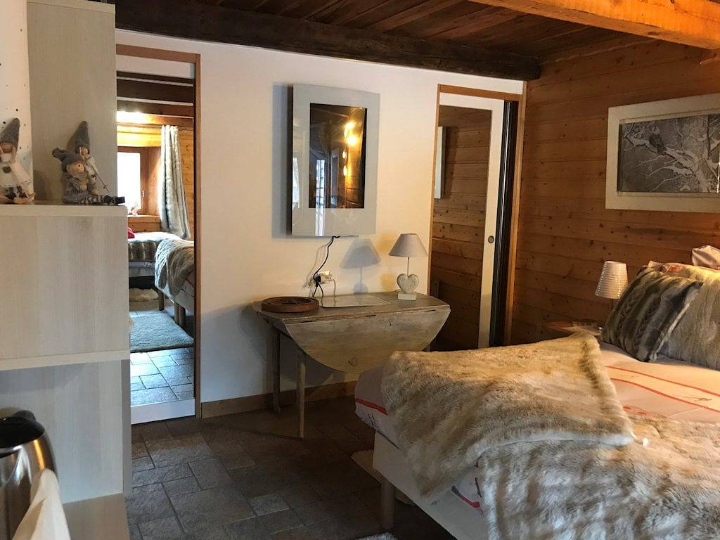 Chambres d'hôtes La Bessonnerie - Chambre Coline in Bourg-Saint-Maurice, Région d'Albertville