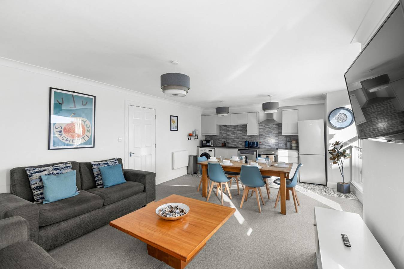 Entire apartment, Henry's Apartment in Dundee in Dundee, Angus