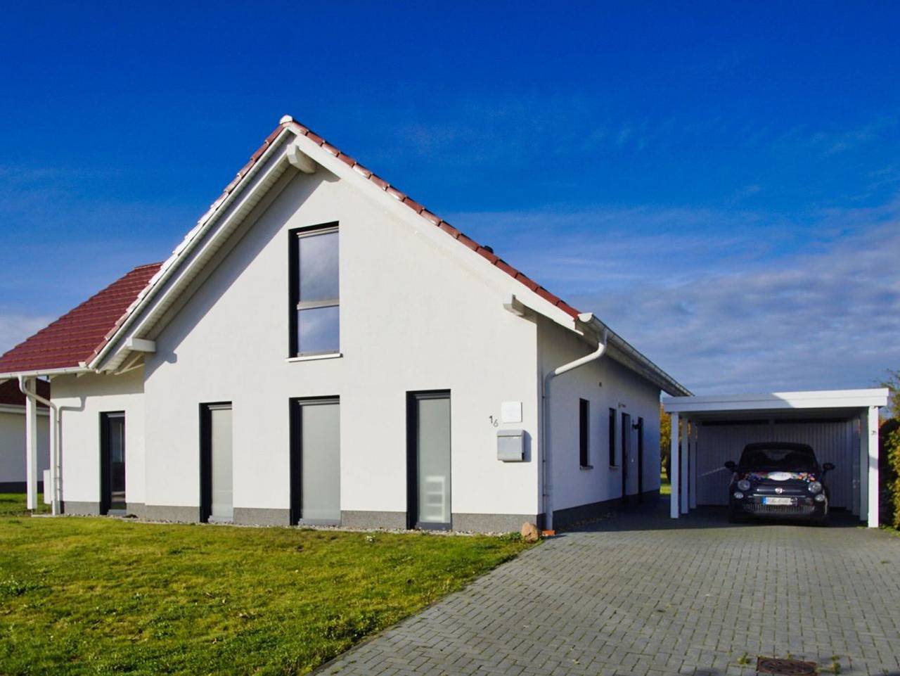 Villa Mondlicht - Haus in idyllischer Lage mit Sauna, Terrasse und Garten - Villa Mondlicht in Vaschvitz, Trent