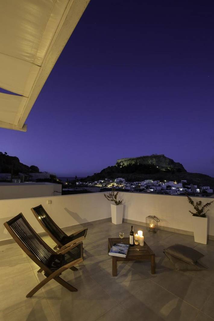 Gîte pour 5 personnes, avec vue et balcon à Lindos - 2