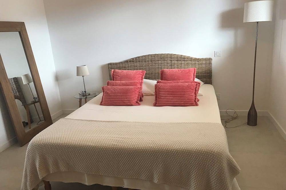 Appartement entier, Magnifique appartement à l'Ile Rousse vue mer ! in Corbara, Région de Calvi