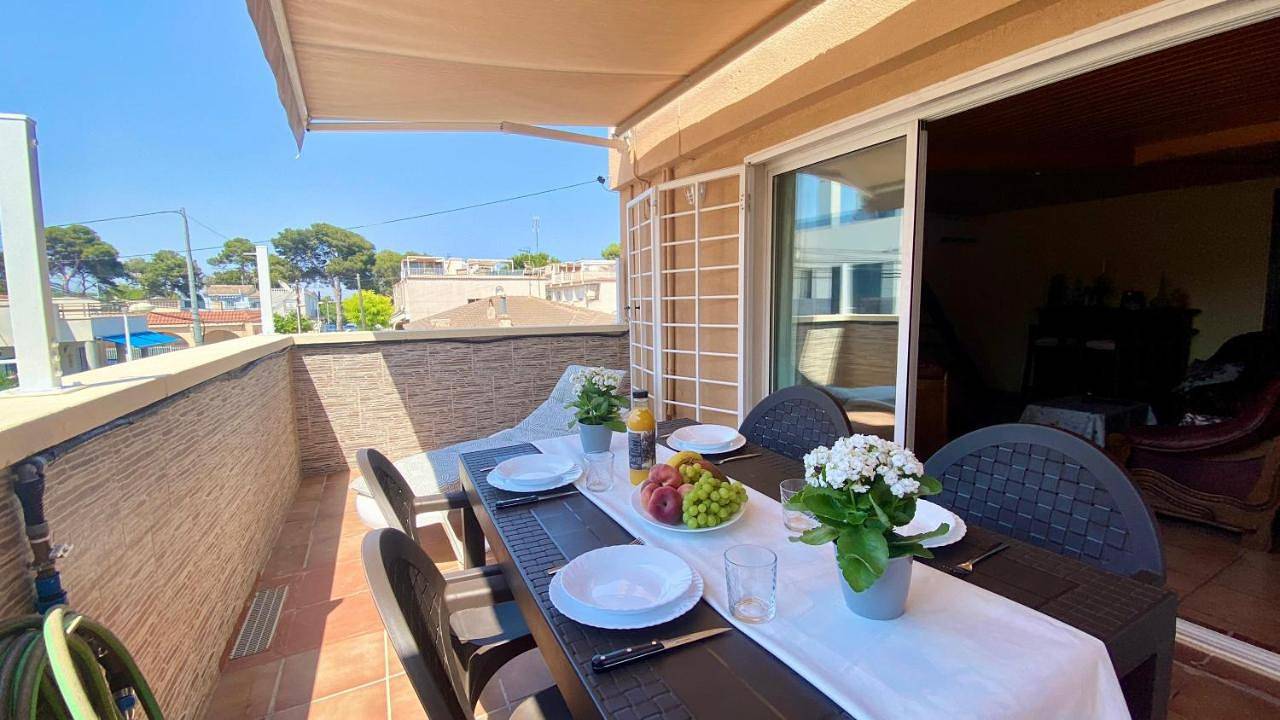 Three-Bedroom Home in La Marina, Guardamar del Segura