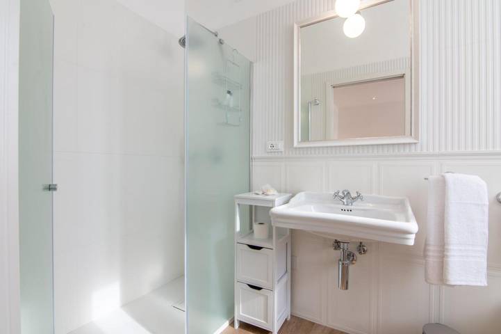 Location de vacances pour 2 personnes, avec jardin à Domaso - 3