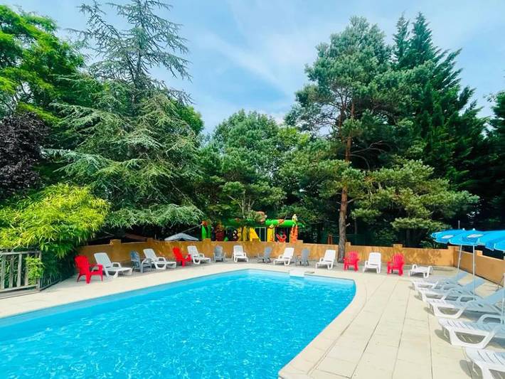 Location de vacances pour 2 personnes à Camon