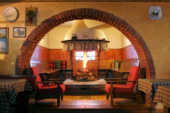 Hôtel pour 2 personnes, avec jardin et vue, animaux acceptés à Ampezzo - 3