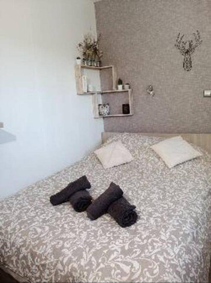 Gîte pour 2 personnes, avec jardin ainsi que vue et sauna, animaux acceptés à Lantosque - 2