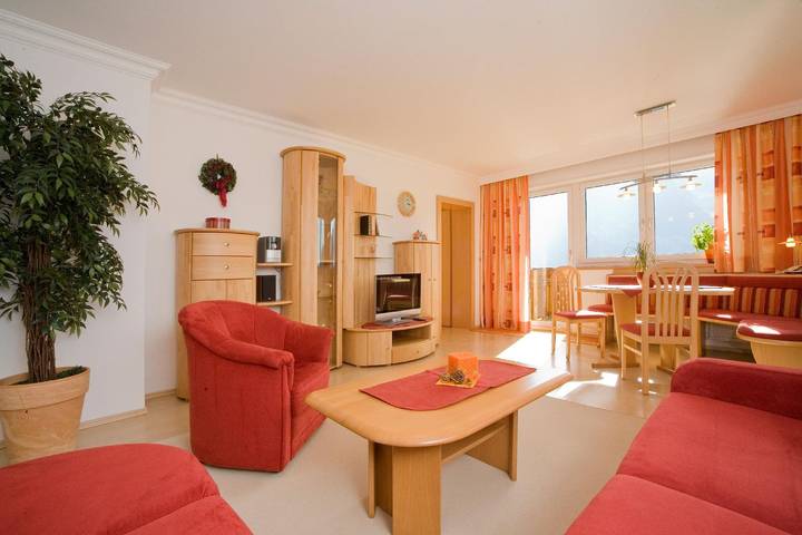 Vakantiewoning voor 6 personen, met tuin en balkon in Abtenau