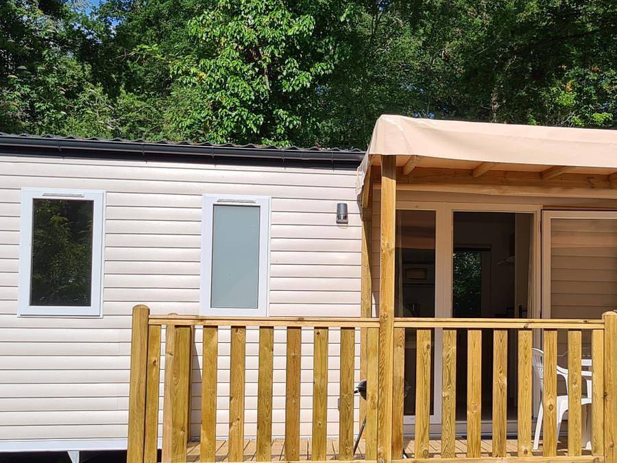 Camping Domaine Papillon - Mobilheim 6 personen - 3 Schlafzimmer in Reyrevignes, Regionaler Naturpark Causses du Quercy