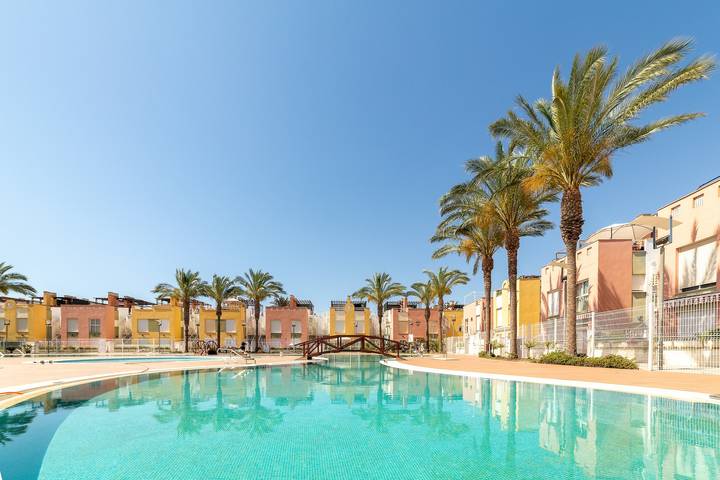 Holiday rental for 4 people, with Hot tub and Children pool