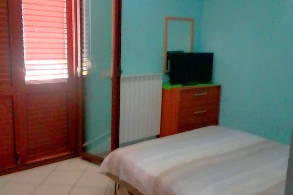 Entire apartment, Three-room seaside apartment with front and side sea view terrace in Adriatic Coast Abruzzo