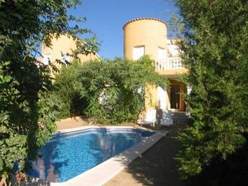 Ferienhaus für 8 Personen, mit Terrasse und Garten in Peñiscola