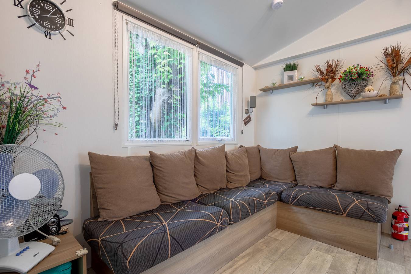  Mobil-home 3 Chambres avec piscine partagée et terrasse privée in Saint-Jean-de-Monts, Vendée