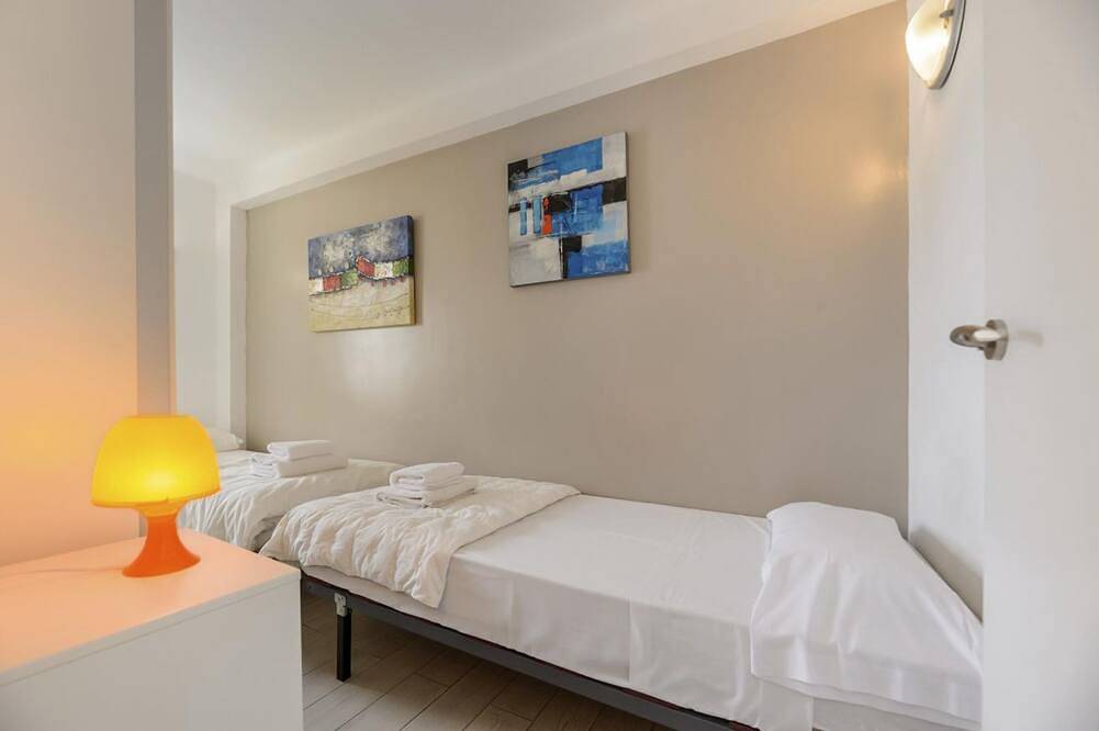Entire apartment, Esmeralda apartment in Ibiza!!! 101 in Ses Figueretes, Ibiza (Municipality)