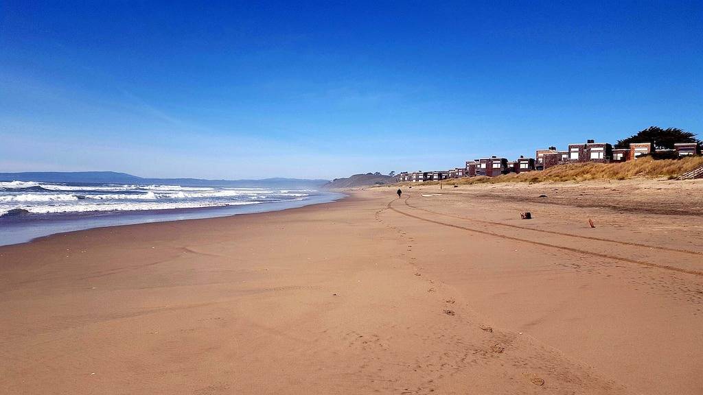 Ganze Wohnung, \"Beach Retreat Villa 2 Bedroom 2. 5 Bath\" .. Ausgezeichnete Aussicht auf das Meer! Seascape Resort in Rio del Mar, Santa Cruz County