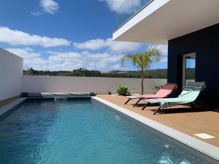 Casa rural para 8 personas, con Balcón y Terraza además de Jardín y Piscina en Óbidos