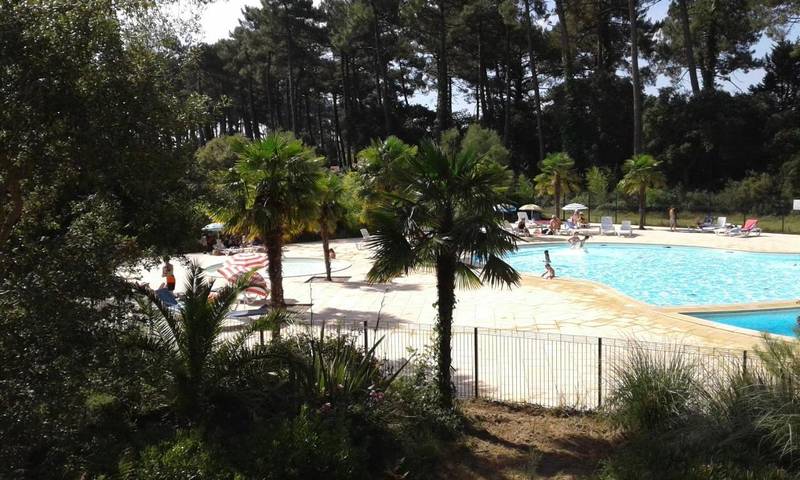 Apartamento de vacaciones para 4 personas, con vistas además de jardín y piscina - 1