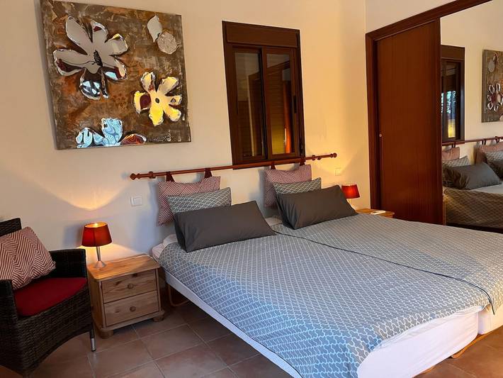 Casa rural para 6 personas, con jardín y piscina, Se admiten mascotas en Arenas - 4