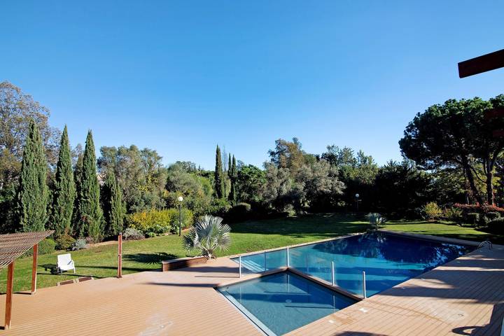 Maison de vacances pour 6 personnes, avec Balcon ainsi que Jardin et Bassin pour enfant à Quarteira