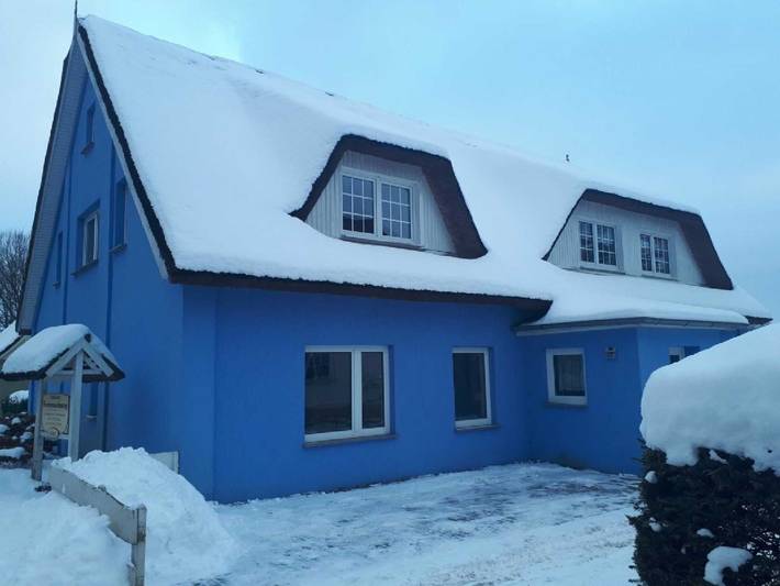 Ferienwohnung für 4 Personen, mit Garten in Zirkow - 2