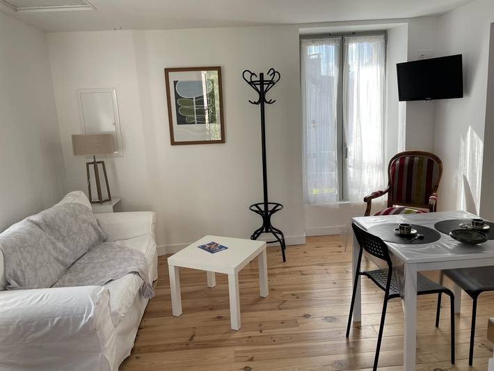 Gîte pour 2 personnes, avec jardin à Argelès-Gazost - 2