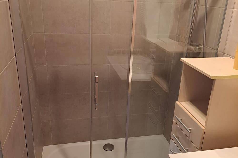 Apartamento entero, Logement 100 m2 sur 2 Étages 2 Sdb \"les Fougères\" in Plainfaing, Parque natural regional de los Ballons des Vosges