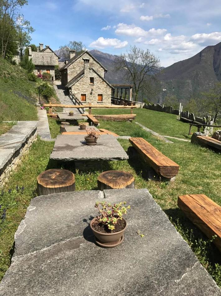 Casa vacanza per 3 persone, con Terrazza e Giardino nonché Panorama a Comune di Domodossola