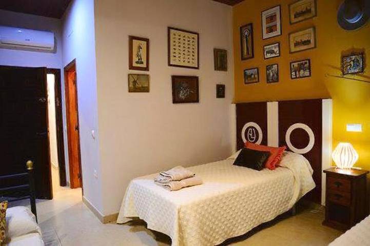 Casa rural para 10 personas, con Piscina en Picón - 4